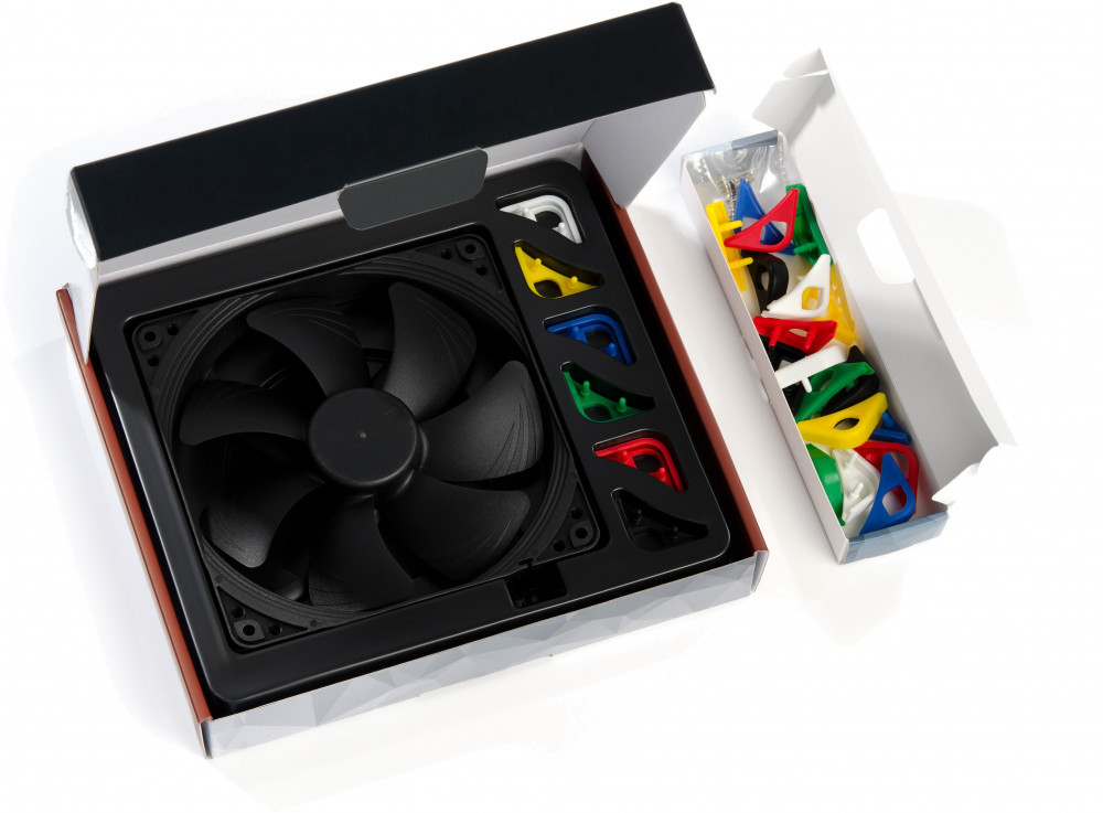 Система охлаждения Noctua NF-A14 PWM chromax.black.swap - миниатюра 3